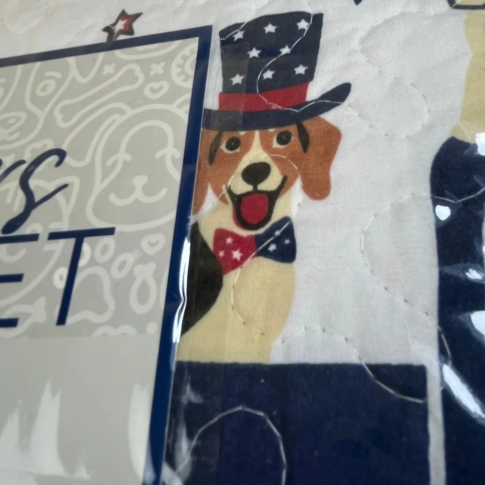 Pet Lovers Quilt Set TWIN Patriotic Dogs Trucks Red White Blue Sham USA Flag